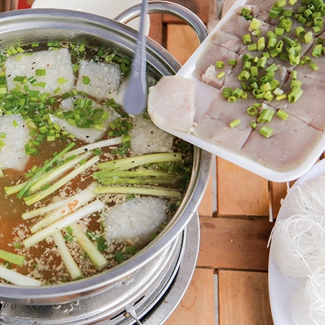 334dD70b6d5hCdF Lẩu Cá Thác Lác