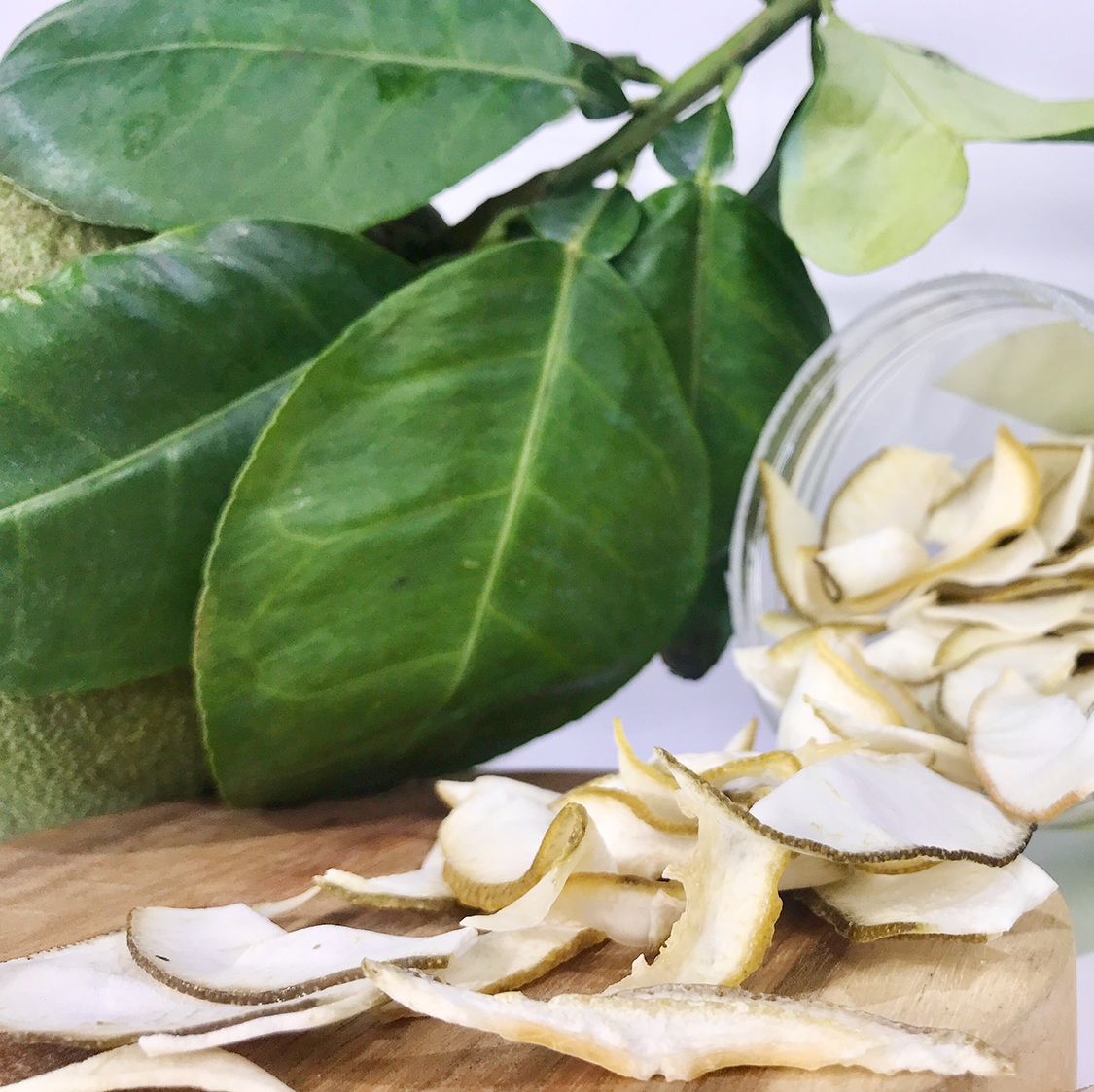 Lá cây bưởi