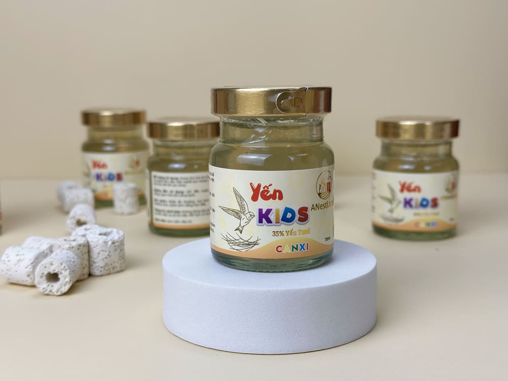 Trẻ mấy tuổi ăn được yến chưng?