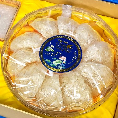 Vì Sao Ăn Yến Bị Đau Bụng? Ăn Yến Bị Đau Bụng Có Sao Không?