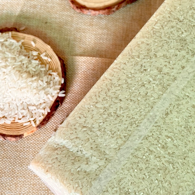 Cơm trắng chứa bao nhiêu calo?