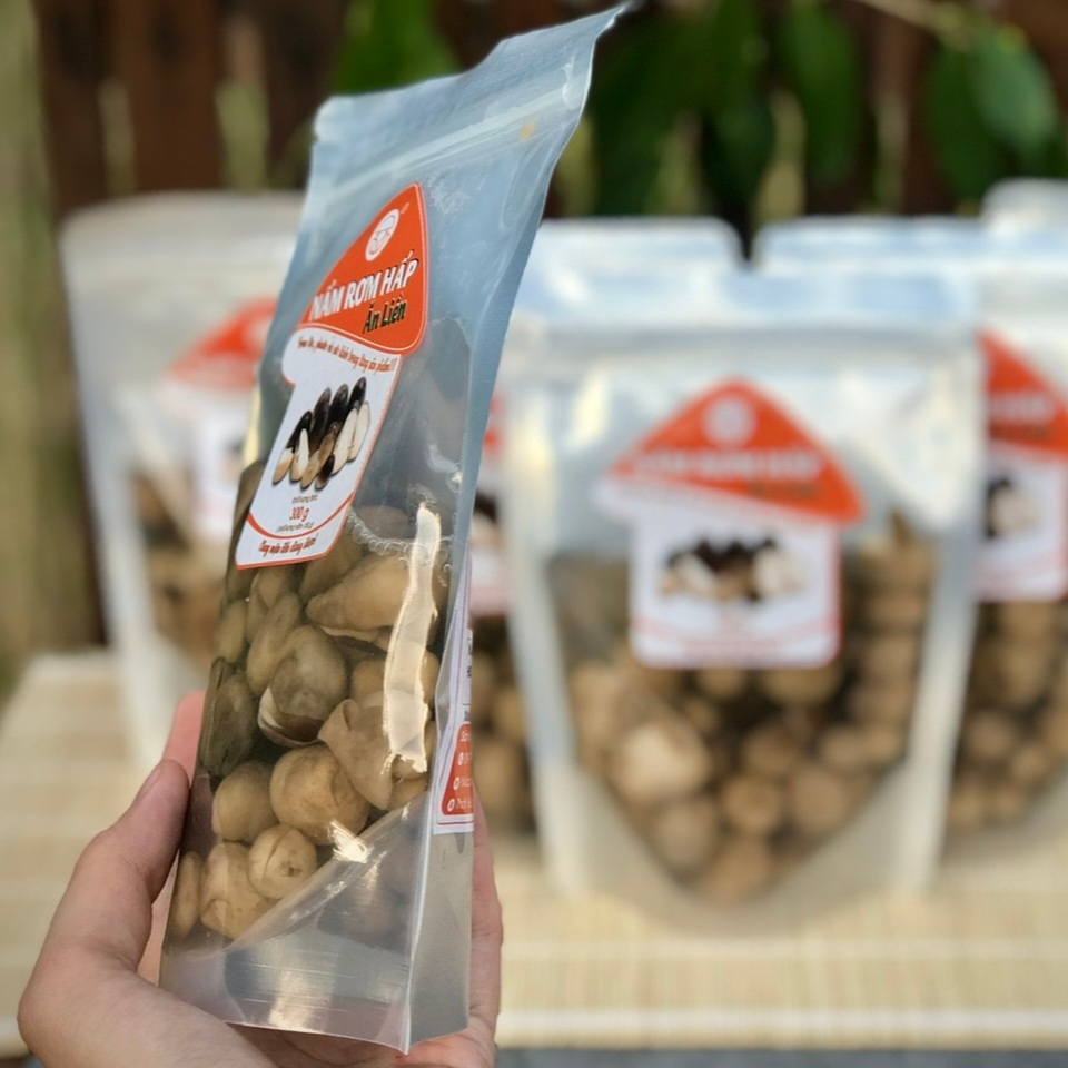 So Sánh Nấm Rơm Tươi Và Nấm Rơm Hấp - Loại Nào Tốt Hơn?