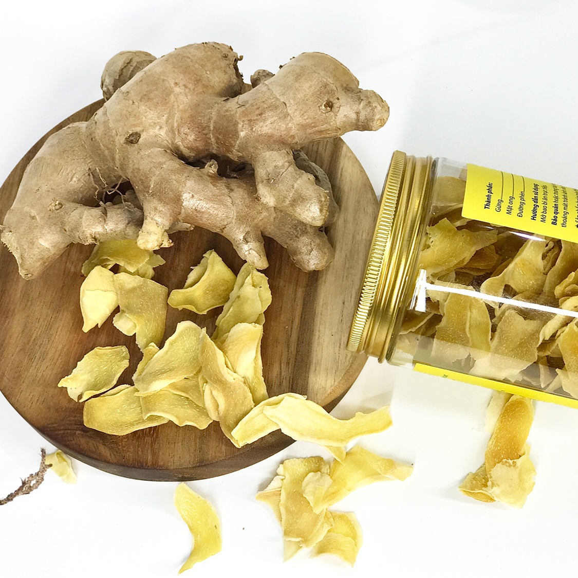 Đau dạ dày ăn snack gừng sấy được không?