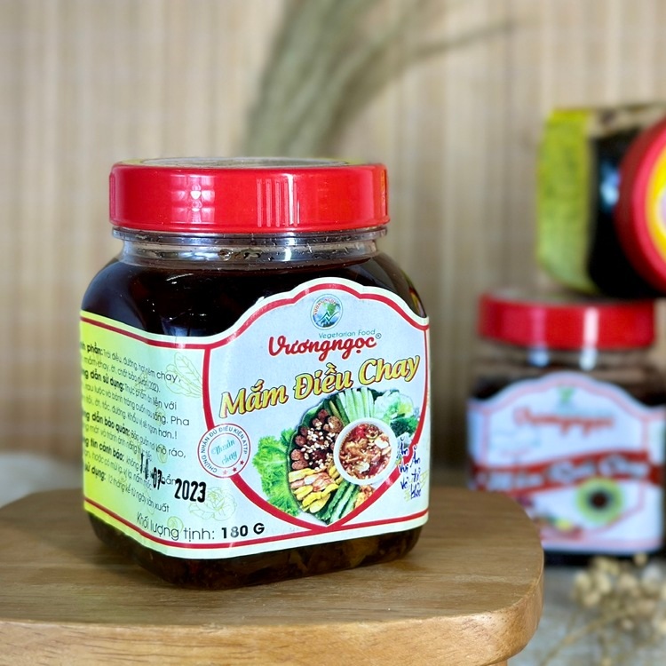 Mắm điều chay với rau củ