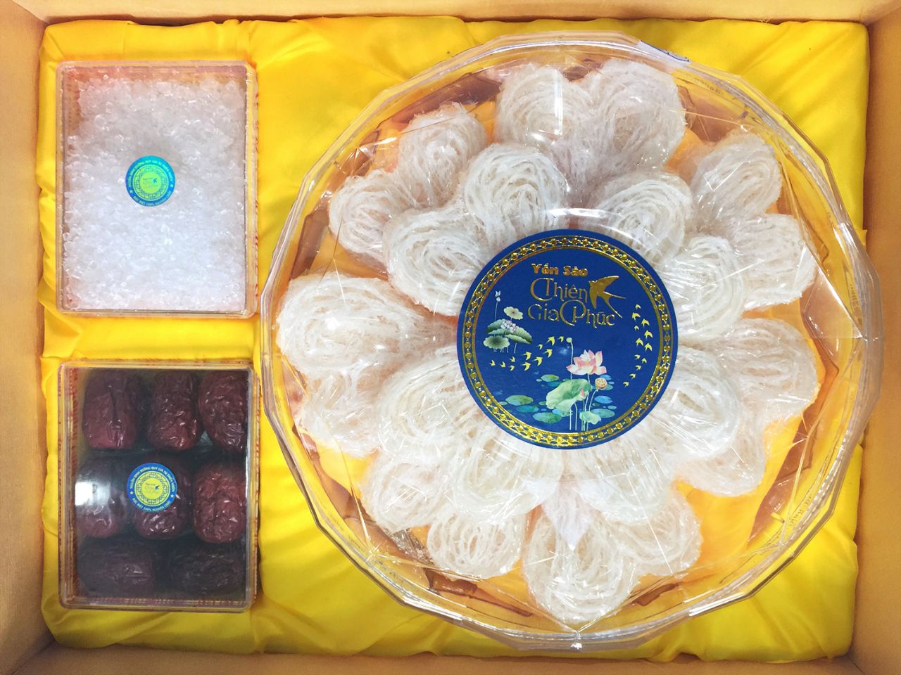 Chọn yến tinh chế trái tim