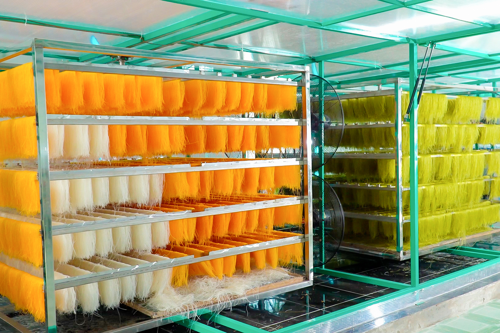 Lò bún hơn 40 tuổi