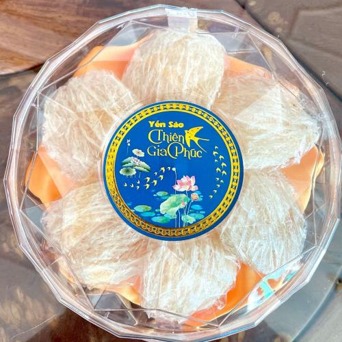 Có cần phải nhặt sạch lông yến không?