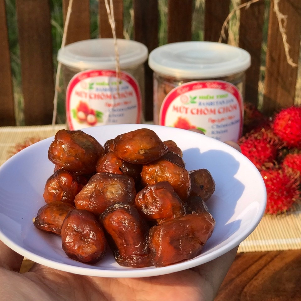 Mứt chôm chôm là gì?