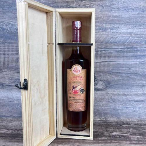 Mật Ong Hoa Rừng Nguyên Sinh – Món Quà Sức Khỏe Ý Nghĩa Cho Người Thân & Đối Tác