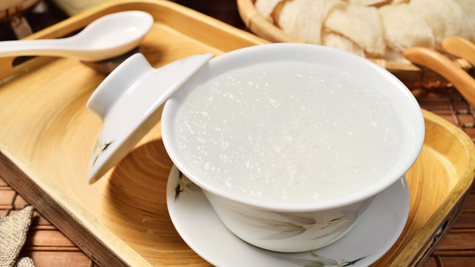 Hướng dẫn cách nhận biết yến thật và yến giả