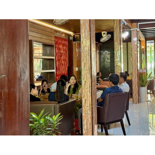 Không gian quán cà phê Nối