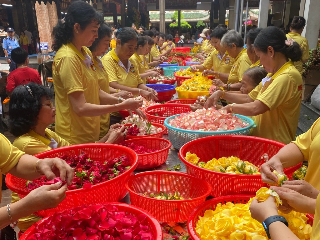 2. Chương trình nấu nước tắm Bà