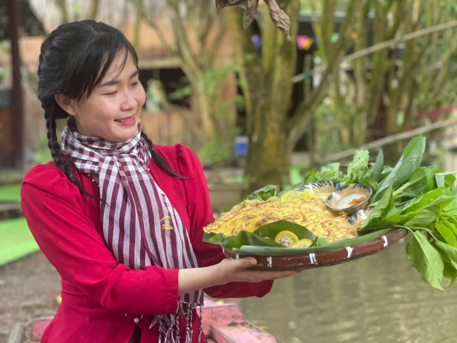 Thưởng thức các món ăn miền tây