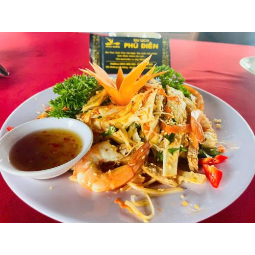 Đặc Sản Miền Tây Trên Mẹt: Bữa Cơm Dân Dã Đậm Đà Bản Sắc Tại Phú Điền