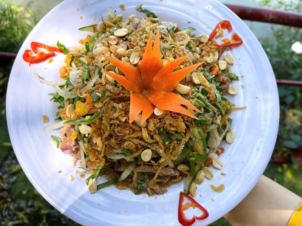 Gỏi bò tái chanh
