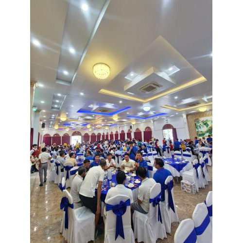 Tiệc chiêu đãi ấm cúng tại Phú Điền