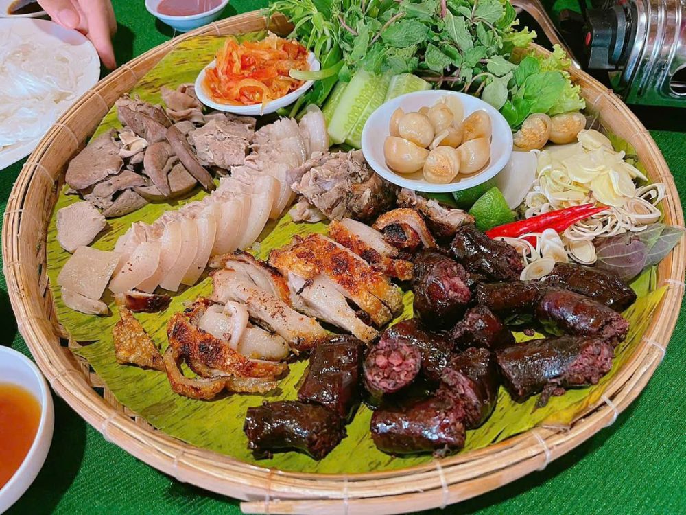 Mẹt heo mọi
