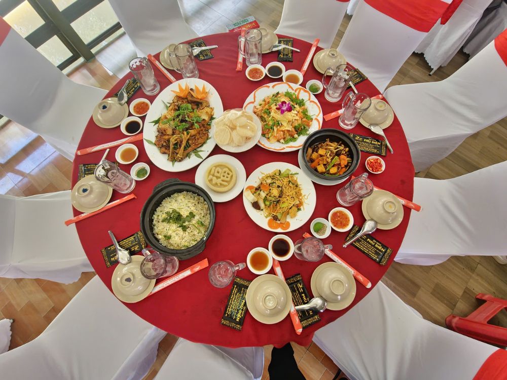 Giao lưu, học hỏi và phát triển chuyên môn nghiệp vụ