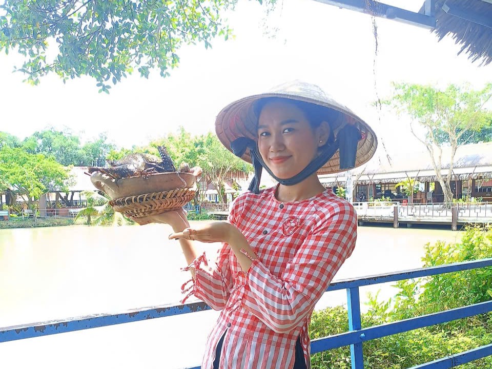 Ăn uống tại Phú Điền có phù hợp không?