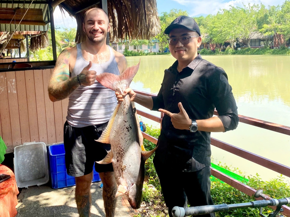 Niềm Vui Bên Hồ, Trọn Vị Trên Bàn Ăn