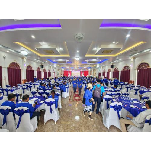 Không gian hội thảo gắn liền với thực tế sản xuất nông nghiệp