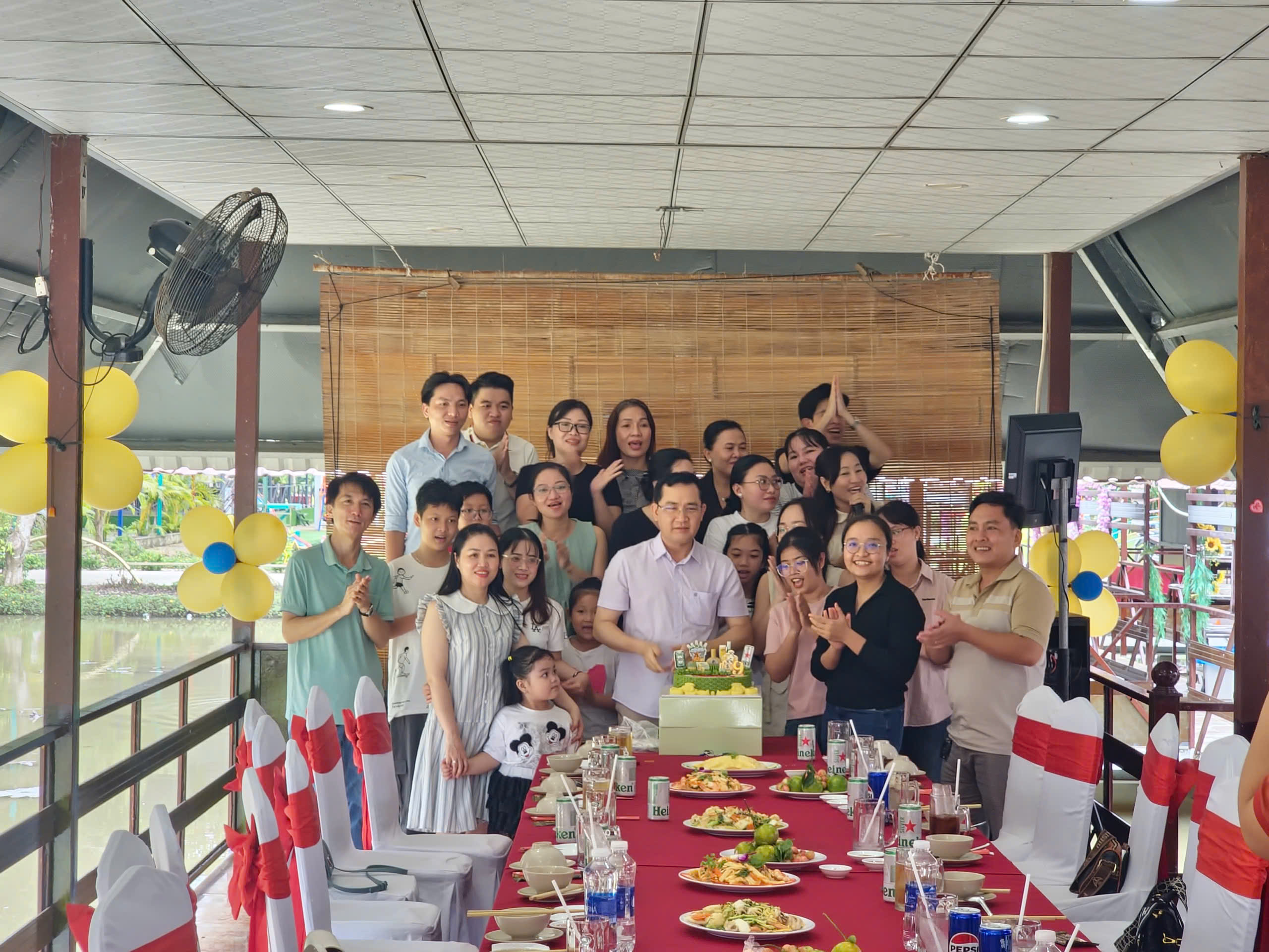 Ẩm thực giúp chuyến đi thêm trọn vẹn với đoàn đông