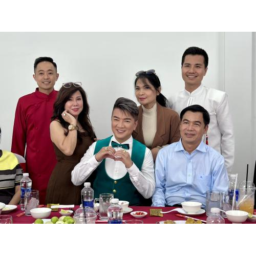 Ca sĩ nổi tiếng biểu diễn trong các sự kiện tại Phú Điền