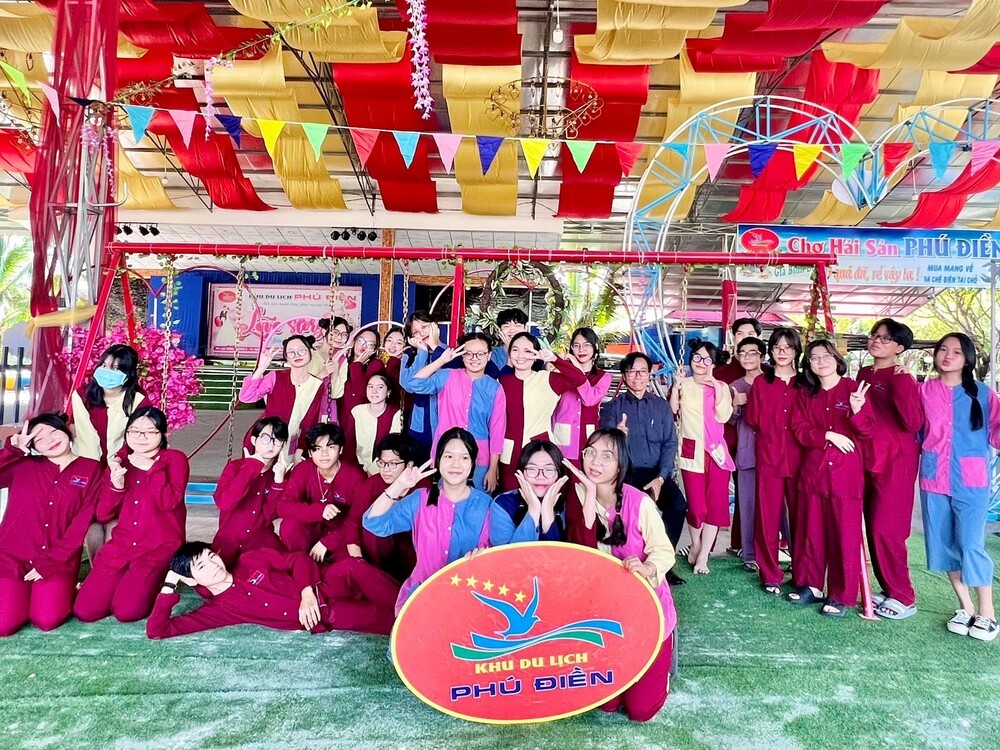 Sự khác biệt giữa khu sinh thái và địa điểm truyền thống