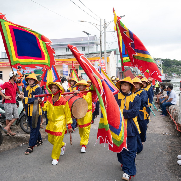 Những Điểm Nổi Bật Của Di Tích Nghinh Ông Mà Du Khách Cần Biết