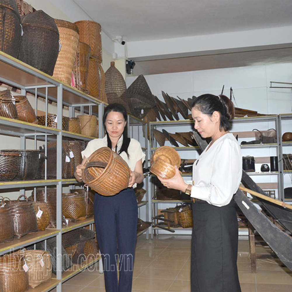 Điện Biên đẩy mạnh số hóa hiện vật bảo tàng, đưa di sản văn hóa đến gần hơn với công chúng