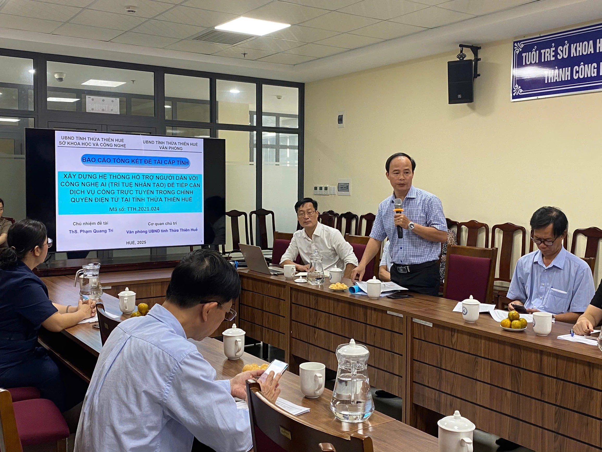 Xây dựng hệ thống hỗ trợ người dân với công nghệ AI (trí tuệ nhân tạo)