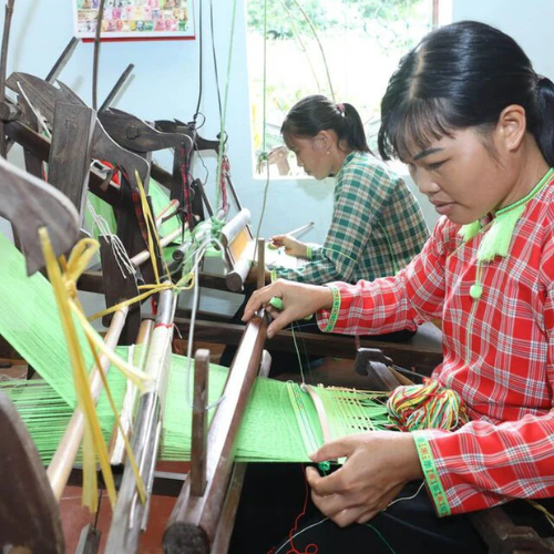 Làng Nghề Thổ Cẩm Ở Xã Hòa Cư