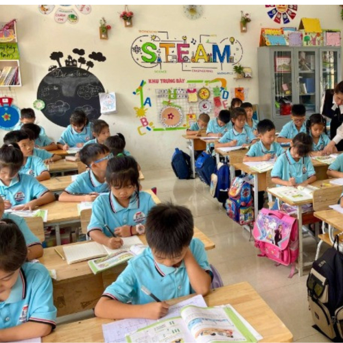 Ninh Bình Hướng Tới Nền Giáo Dục Hiện Đại, Phát Triển Con Người Toàn Diện