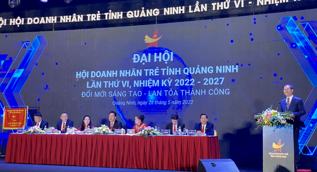 Về chúng tôi