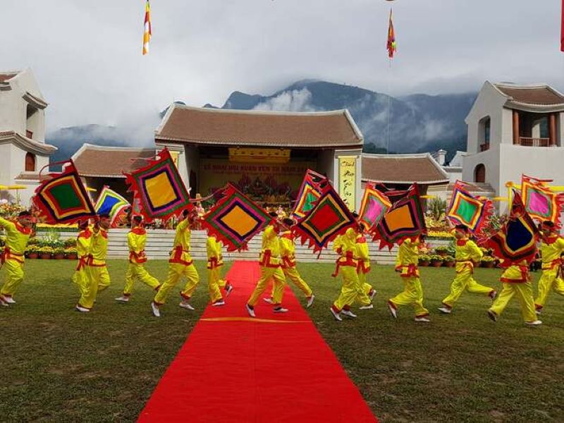 Lễ hội khai xuân Yên Tử diễn ra khi nào và ở đâu