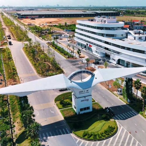Quảng Ninh: Hỗ Trợ Tối Đa Cho Doanh Nghiệp Tư Nhân Phát Triển