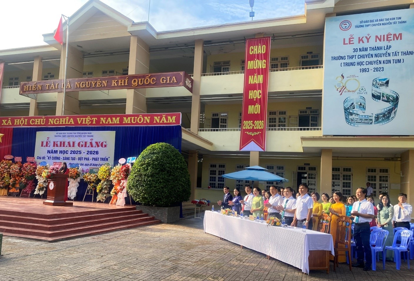 THPT Chuyên Nguyễn Tất Thành: 100% học sinh tham gia BHYT nhiều năm liền