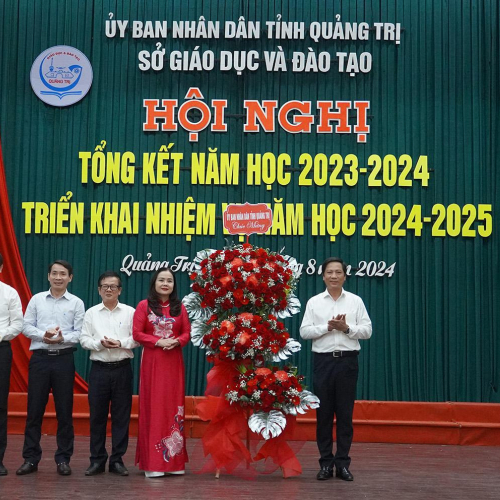 Ngành Giáo Dục Và Đào Tạo Quảng Trị: Nhiều Khởi Sắc Trong Dạy Và Học