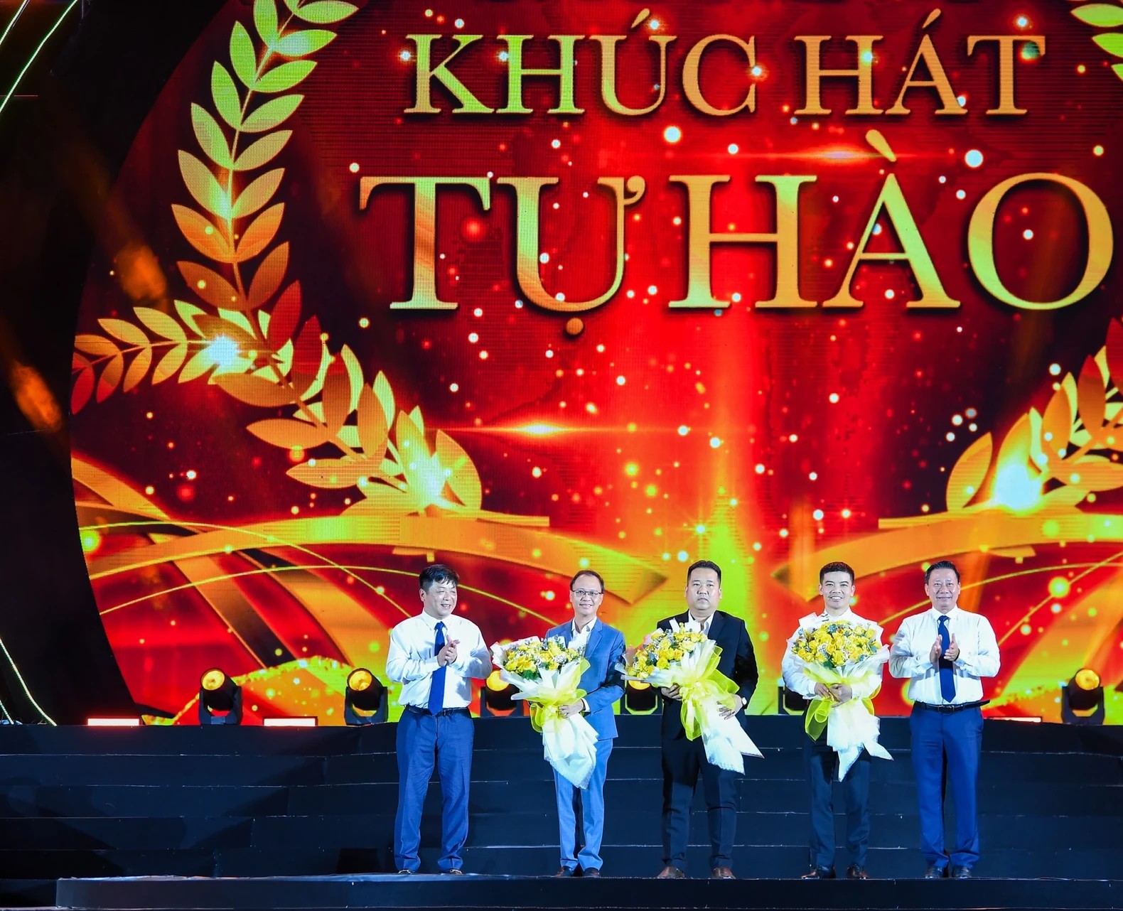 Tự hào một dãy biên cương