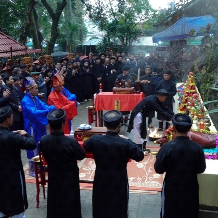 Lễ Hội Đền Đuỗm