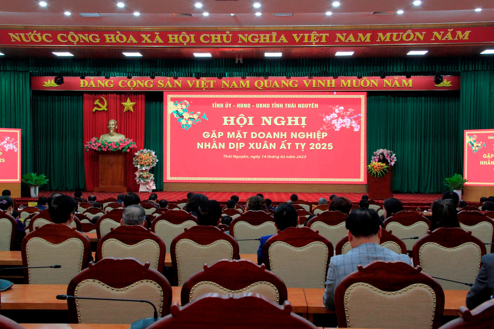 Thái Nguyên gặp mặt đầu xuân Ất Tỵ 2025: Doanh nghiệp đóng góp quan trọng vào tăng trưởng GRDP 6,22%