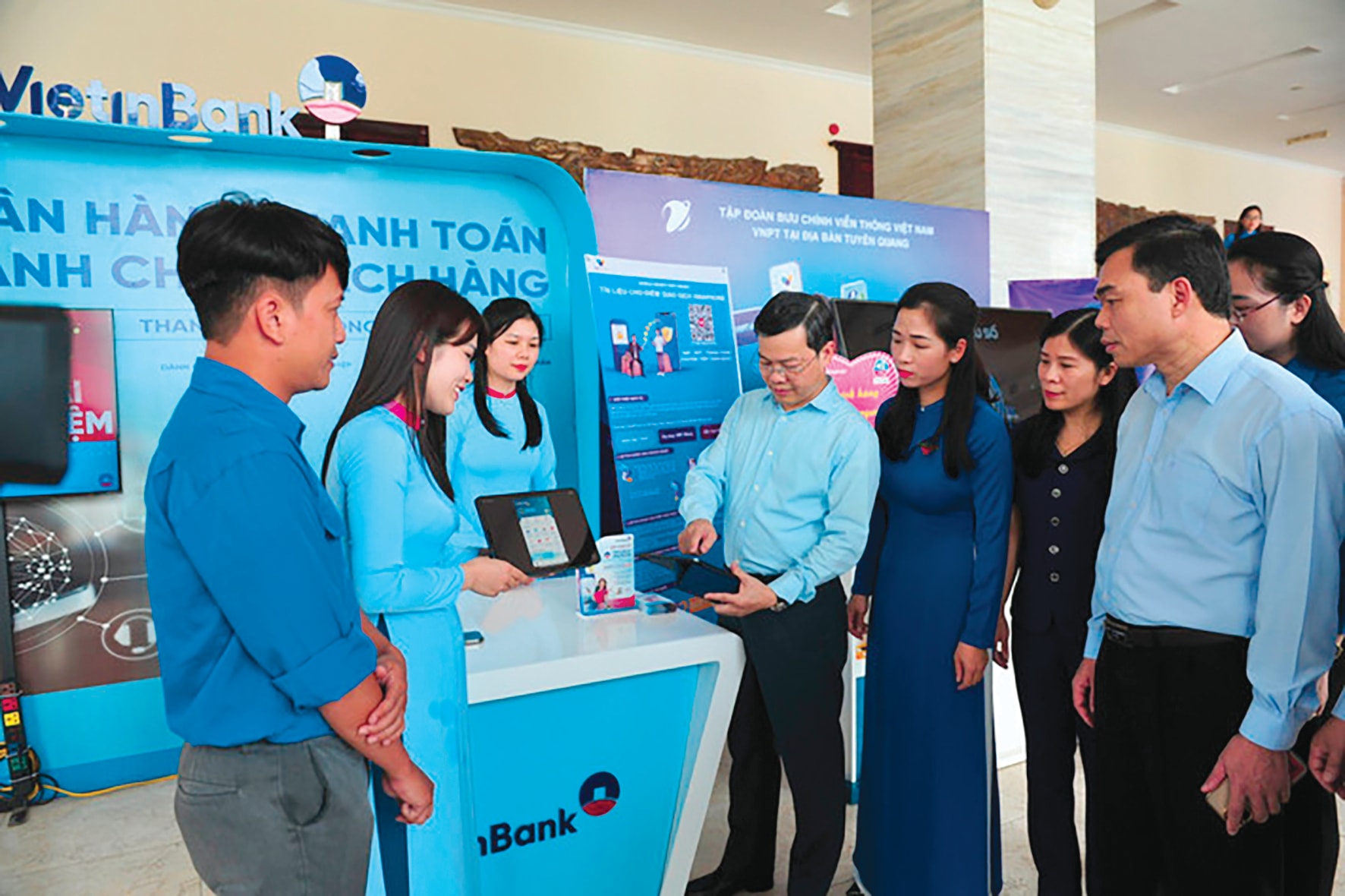 Tuyên Quang đẩy mạnh chuyển đổi số, hướng tới phát triển toàn diện và bền vững