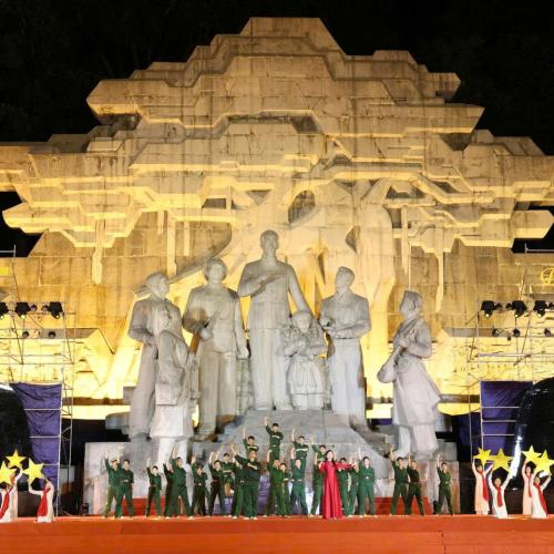 Chương Trình Nghệ Thuật Bản Hùng Ca Đất Nước Chào Mừng 80 Năm Quốc Khánh 2/9