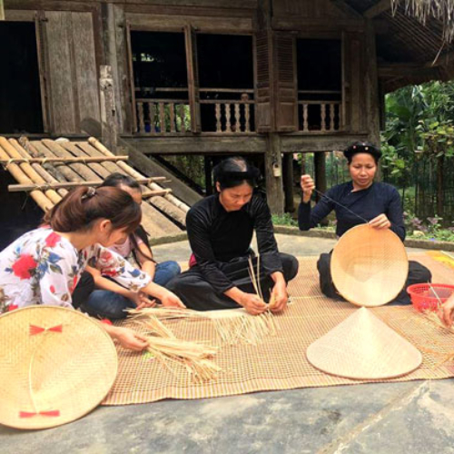 Làng nghề truyền thống