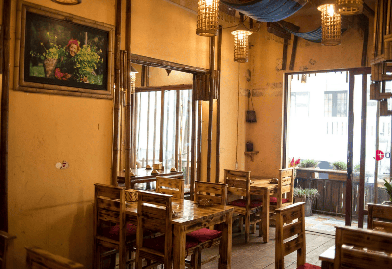 Tổng quan về Nhà hàng A Phủ Sapa