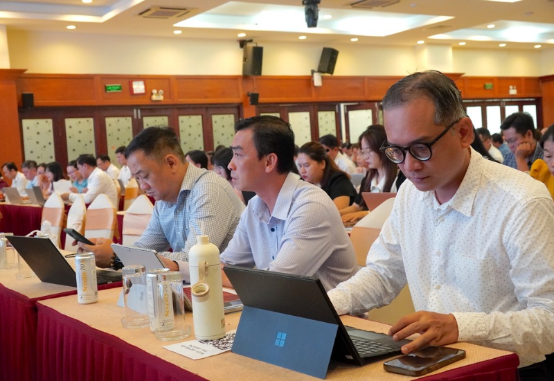 Ưu tiên chỉnh lý, làm sạch tài liệu để bàn giao