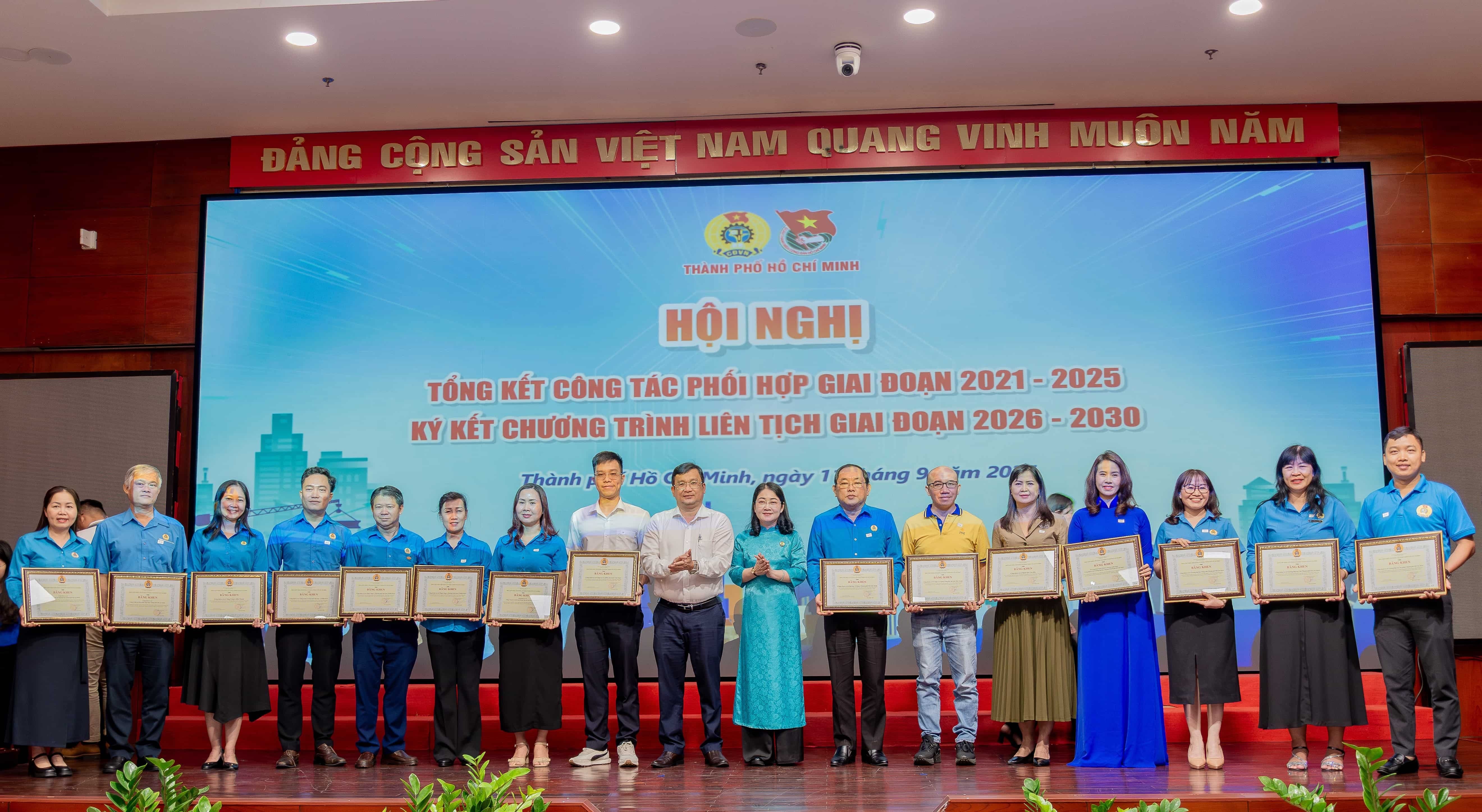 Cơ cấu tổ chức