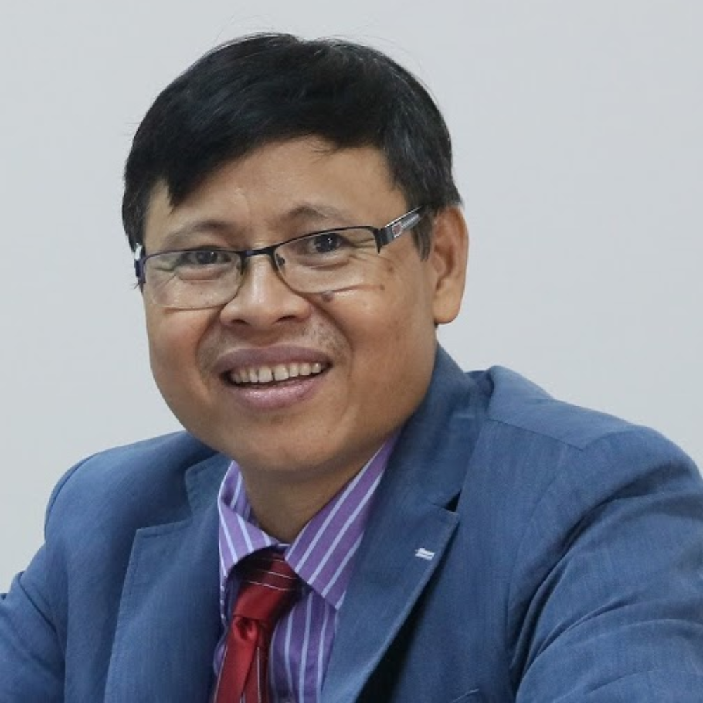 PGS.TS Bùi Trung Thành