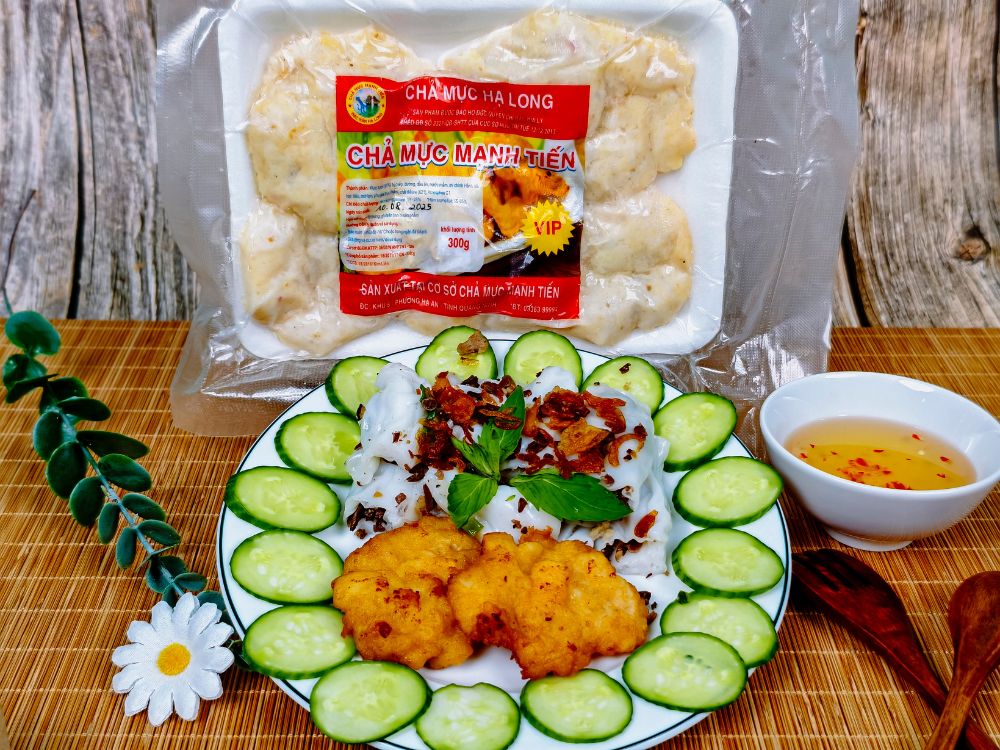 1. Vì sao chả mực giã tay Hạ Long được yêu thích?