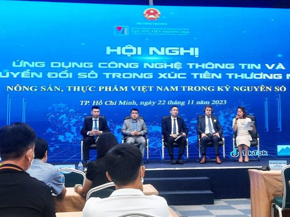 4. Ký kết hợp tác với TikTok Việt Nam